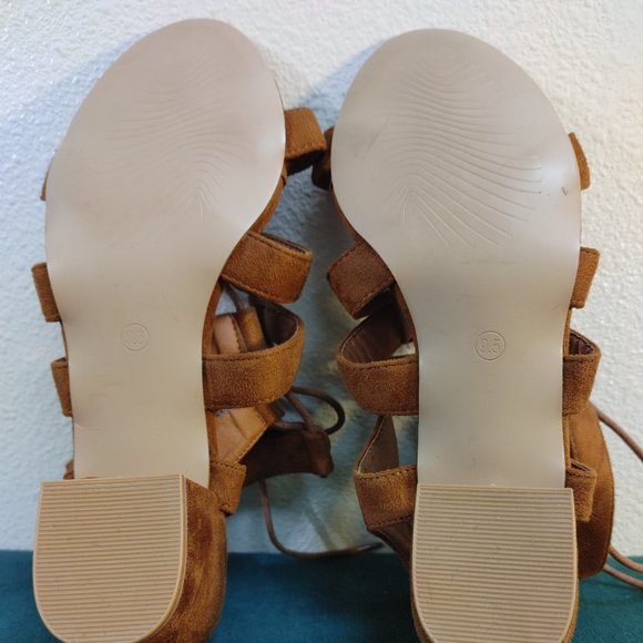 GLADIATOR STYLE LACE UP SANDALS BY ALLEGTA K SIZE 9.5 - Picture 6 of 8